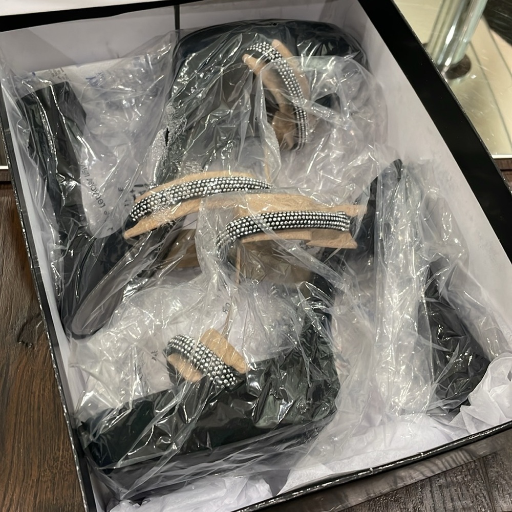 NIB NINE WEST rhinestone strap black platform open toe sandals cocktail heel 7 - Picture 3 of 14